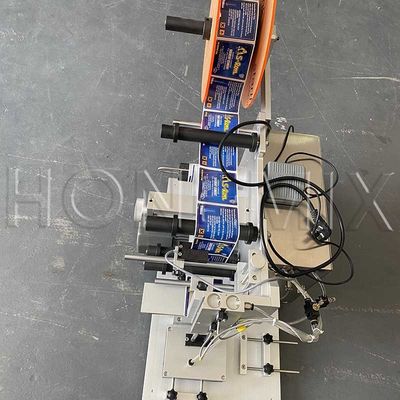 Applicateur d'étiquettes pour bouteilles plates de 100 W