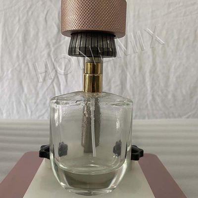 Ligne de remplissage sous vide de parfums à quatre têtes