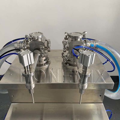 Machine de remplissage de bouteilles de shampooing automatique verticale à deux buses