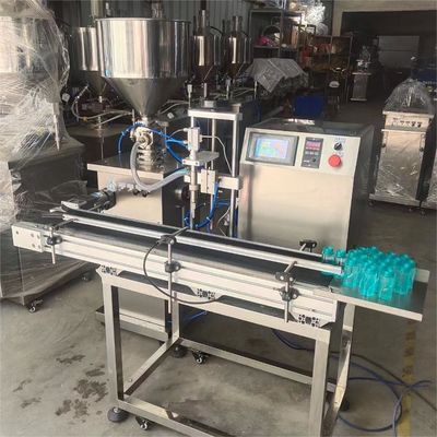 Machine de remplissage de bouteilles de shampooing semi-automatique verticale avec convoyeur
