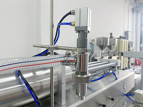 Machine de remplissage de cosmétiques à piston Machine de remplissage horizontal pour liquide et crème