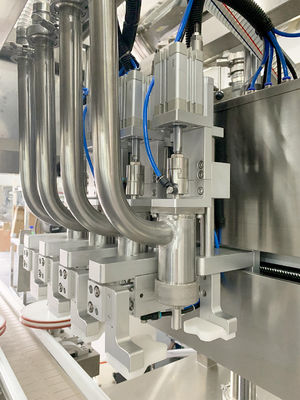 Machine de remplissage à la crème à traçage à servopiston