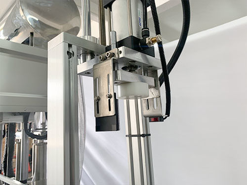 Machine à vis automatique de remplissage de crème cosmétique